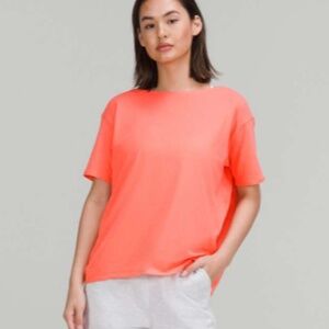 Lululemon Back In Action Short Sleeve Shirt Oversized Relaxed Top Orange 10